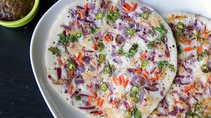 ಬಿತ್ತನೆ ಈರುಳ್ಳಿ ಬೆಲೆ ಏರಿಕೆ, ಹೋಟೆಲ್ ಈರುಳ್ಳಿ ದೋಸೆಗೆ ಡಿಮ್ಯಾಂಡ್