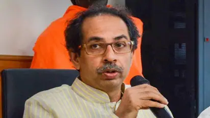 शिवसेना पर दिखा कांग्रेस का दबाव, उद्धव हुए नतमस्तक