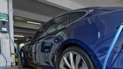 पर्यावरण संरक्षण के लिए योगी सरकार का मास्टर स्ट्रोक, अब इलेक्ट्रिक वाहनों के रजिस्ट्रेशन में सौ फीसदी की छूट