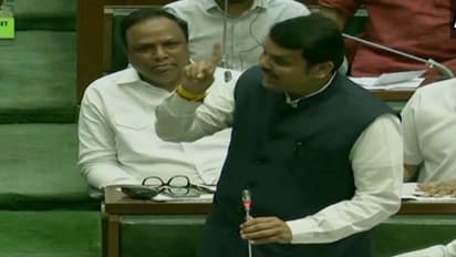 మహారాష్ట్ర బలపరీక్ష: కొత్త ప్రొటెం స్పీకర్ నియామకం, ఫడ్నవీస్ విమర్శలు