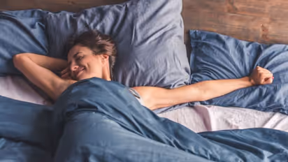 தினசரி 9 மணி நேரம் தூங்கினால் ரூ.1 லட்சம் சம்பளம்... அதிரடி அறிவிப்பு..!