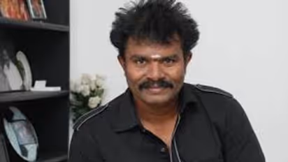 படக்குழுவில் ஒருவருக்கு கொரோனா... இயக்குநர் ஹரி திடீரென மருத்துவமனையில் அனுமதிக்கப்பட்டதால் பரபரப்பு!