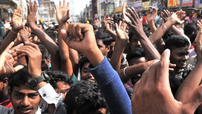 ತುಂಗಭದ್ರಾ ನೀರು ಪೂರೈಕೆ ಸ್ಥಗಿತ: ಲಕ್ಷ್ಮೇಶ್ವರದಲ್ಲಿ ಪ್ರತಿಭಟನೆ