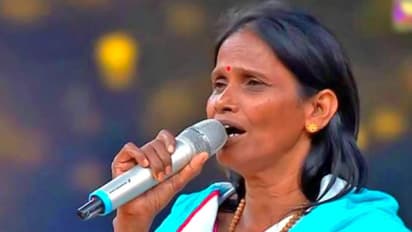 আবারও লতার গানে ভাইরাল হলেন রাণু, শুনে নিন গানটি