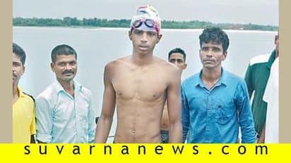 ಕಾಲಿಗೆ ಸರಪಳಿ ಕಟ್ಟಿ ನದೀಲಿ 3 ಗಂಟೆ ಈಜಿದ ಯುವಕ