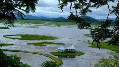 உலகின் ஒரே மிதக்கும் பூங்கா இந்தியாவில் தான் உள்ளது! எங்குள்ளது? என்ன ஸ்பெஷல்?