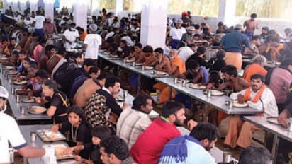 ஒருபோதும் அன்னதானத்தில் இந்த நபர்கள் மட்டும் சாப்பிடக்கூடாது.. ஏன் தெரியுமா? 