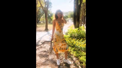 தெறிக்க விடும் கவர்ச்சியில் திஷா பட்டாணி..! ஒவ்வொரு போஸும் கண்ணை கட்டுதே..!