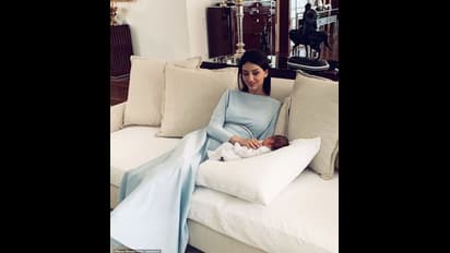 ரஷ்ய மாடல் அழகியுடன் வரம்பு மீறிய உல்லாசம்..!! ஆச்சரியத்தில் மூழ்கடிக்கும் அரண்மனை ரகசியம்..!!