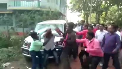 শৃঙ্খলা ভাঙলেই ব্যবস্থা, ডেবরায় নেতাদের মারধরে ২৩ কর্মীকে বহিষ্কার করল বিজেপি