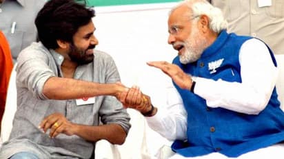 బీజేపీకి దగ్గరే .. దూరమయ్యానని ఎవరు చెప్పారు: పవన్ కీలక వ్యాఖ్యలు