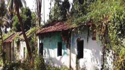 ಸರ್ಕಾರದ ಖಾಲಿ ವಸತಿಗಳಲ್ಲಿ ನಡೆಯುತ್ತಿದೆ ಇಂತಹ ಚಟುವಟಿಕೆ !