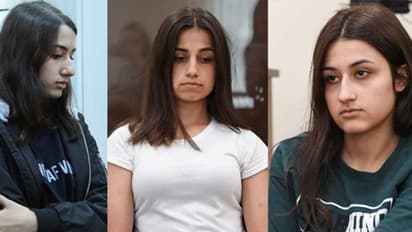 മുപ്പത് തവണ കത്തി കൊണ്ട് കുത്തി, കുടം കൊണ്ട് തലയ്ക്കടിച്ചു; ലൈംഗിക അടിമകളാക്കിയ അച്ഛനെ കൊന്ന മക്കള്‍ക്ക് 20 വര്‍ഷം തടവ്