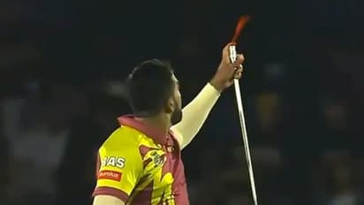 വിക്കറ്റെടുത്ത ശേഷം മാജിക്; ക്രിക്കറ്റ് ചരിത്രത്തിലെ ഏറ്റവും വലിയ ആഘോഷമോ ഇത്- വീഡിയോ