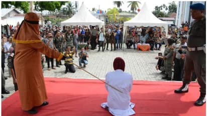 വിവാഹത്തിന് മുമ്പ് ലൈംഗിക ബന്ധം; ജനമധ്യത്തില്‍ യുവാവിന് 100 ചാട്ടവാറടി