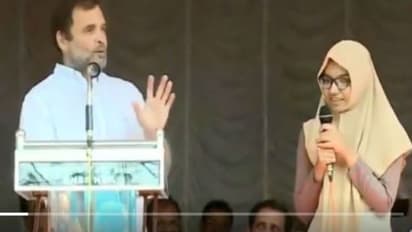 রাহুল গান্ধীকে তাক লাগিয়ে দিলেন সাফা, কেরলে এখন চর্চা তাঁকে নিয়েই