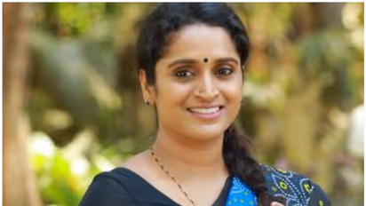 നടി സുരഭി ലക്ഷ്മിയുടെ ഇടപെടൽ; ജീപ്പിൽ കുഴഞ്ഞുവീണ യുവാവ് ജീവിതത്തിലേക്ക് തിരിച്ചെത്തി