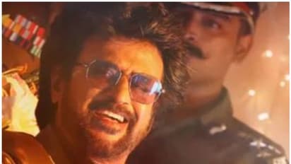 നെഹ്രു സ്റ്റേഡിയം ആവേശത്തിരയിലാകും, 'ദര്ബാര്' ഗാനങ്ങള് പുറത്തിറക്കുന്നു