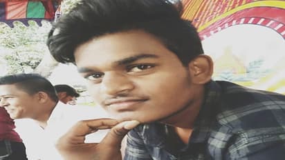 విదేశంలో ఉద్యోగం  రాలేదని... యువకుడు ఆత్మహత్య