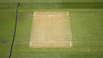 Drop-In Pitch: పాకిస్థాన్ లో డ్రాప్-ఇన్ పిచ్ లు.. భారీగా ఖర్చు పెడుతున్న రమీజ్ రాజా.. అందుకోసమేనా..?