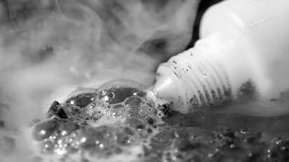 ತಾಯಿ, 3 ವರ್ಷದ ಮಗುವಿನ ಮೇಲೆ ಆ್ಯಸಿಡ್ ದಾಳಿ