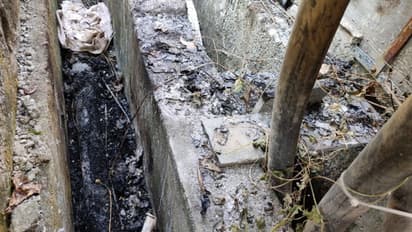 ഹരിപ്പാട് റവന്യൂ ടവറില് ട്രാൻസ്ഫോർമറിലേക്ക് ബന്ധിപ്പിക്കുന്ന വൈദ്യുത കേബിളുകൾ കത്തിച്ച നിലയിൽ