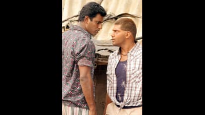 விஷாலை எதிர்க்க தயாராகும் ஆர்யா... கோலிவுட்டில் பரபரப்பு கிளப்பிய செய்தி...!