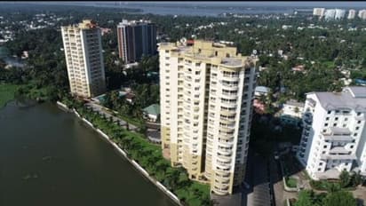 ഇല്ല, ആ വീഡിയോ പോലും കാണാൻ ആഗ്രഹമില്ല; മനസു നുറുങ്ങുന്ന പ്രതികരണവുമായി മരട് ഫ്ലാറ്റുടമകൾ