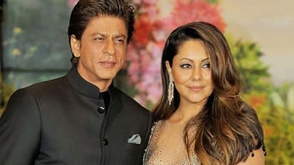 இந்த ஆண்டின் ஸ்டைலிஷ் ஸ்டார் தம்பதி யார் தெரியுமா?... சோசியல் மீடியாவில் ட்ரெண்டாகும் புகைப்படம்...!