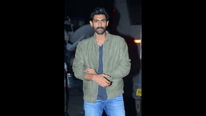 వెంకీమామ మ్యూజికల్ నైట్: రాశి ఖన్నా, పాయల్ గ్లామర్ మెరుపులు.. ఫొటోస్