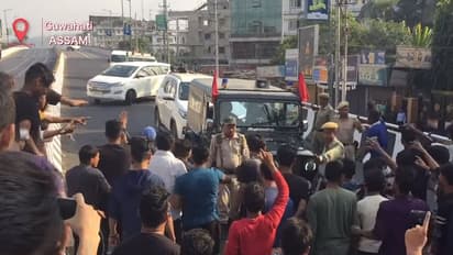 അസം ബിജെപി സംസ്ഥാന അധ്യക്ഷന്റെ വാഹനവ്യൂഹം ആക്രമിക്കപ്പെട്ടു