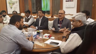 కేంద్ర జలశక్తి మంత్రితో అనిల్ కుమార్ భేటీ... పోలవరంపై స్పష్టమైన హామీ