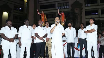 உதயநிதி ஸ்டாலின் கண்டிப்பா என்னப் போல  வருவார் !! இது ஸ்டாலினே சொன்னது !!