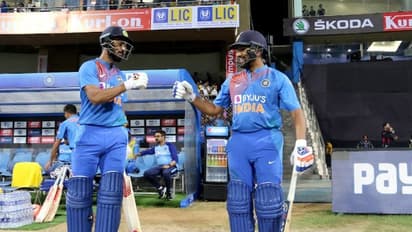 വിരാട് കോലിയല്ല ഇന്ന് ശ്രദ്ധാകേന്ദ്രം; കണ്ണുകള് രോഹിത് ശർമ്മയിലും കെ എല് രാഹുലിലും