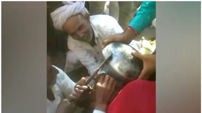 അടുക്കളപ്പാത്രത്തിനുള്ളിൽ തല കുടുങ്ങിയ മൂന്നുവയസ്സുകാരനെ രക്ഷപ്പെടുത്തി