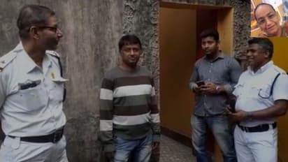 গড়িয়াহাটের বহুতল থেকে উদ্ধার বৃদ্ধার ক্ষতবিক্ষত দেহ, খুনের পিছনে কে-তদন্তে পুলিশ