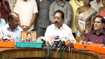 இதய நோய் உள்ளவங்களுக்கு  எகிப்து வெங்காயம் ரொம்ப நல்லது ! அமைச்சர் செல்லூர் ராஜு அதிரடி அறிவிப்பு !!