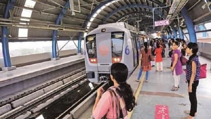 మెట్రోలో 1492 ఉద్యోగాలు....రేపే ఉద్యోగ ప్రకటన