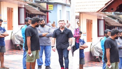 ലീ വിറ്റാക്കർ മലയാളത്തിലേക്ക്; മാലിക്കിൻ്റെ ആക്ഷനുകളിൽ തീപാറും