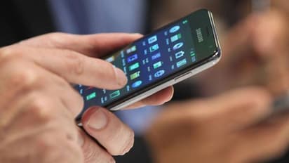 দেশীয় প্রযুক্তিতে মোবাইল তৈরি থেকে বৈদ্যুতিন সরঞ্জাম তৈরি, বাজেটে একগুচ্ছ ঘোষণা