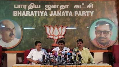 பாஜகவில் இணையும் தமிழகத்தின் முக்கிய பெண் பிரமுகர் !! காத்திருக்கும் பதவி !!