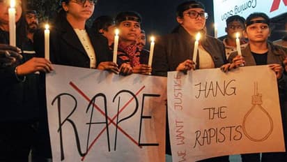 हैदराबाद में फिर दरिंदगी, मदद के बहाने ड्राइवर ने लड़की से किया बलात्कार