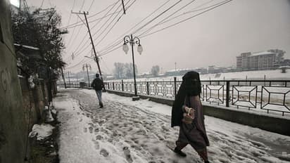 'Chillai-Kalan' begins in Kashmir with region receiving massive snowfall