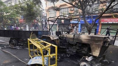 नागरिकता कानून पर जारी है विरोध, पुलिस ने 85 लोगों को किया गिरफ्तार