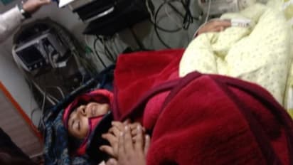 একটানা ১৩ দিন আমরণ অনশন,হাসপাতালে ভর্তি স্বাতী মালিওয়াল