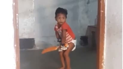 'പ്രതിഭയാണ്, പ്രതിഭാസമാണ്'; ആ വൈറല് താരത്തെ ടീമിലെടുക്കുമോ എന്ന ചോദ്യത്തോട് കോലി