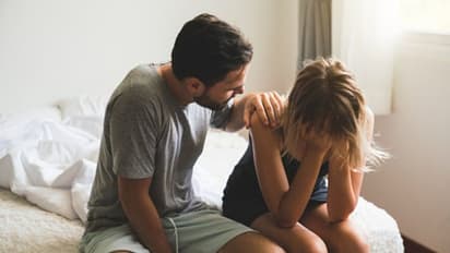 Relationship Tips : আপনার পার্টনার কি পুরোনো সঙ্গীর সঙ্গে যৌনমিলনে আসক্ত, বুঝবেন কীভাবে