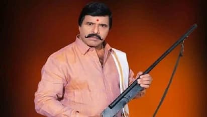 1.6 ಕೋಟಿ ರು. ವಂಚನೆ : ಪೊಲೀಸರಿಗೆ ನಟ ಎಸ್.ನಾರಾಯಣ್ ದಾಖಲೆ ಸಲ್ಲಿಕೆ