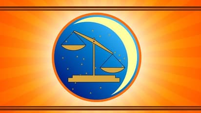 এপ্রিল মাস কেমন কাটবে তুলা রাশির, দেখে নিন