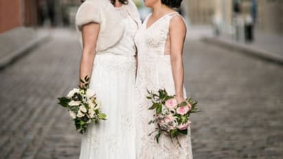 സ്വവര്ഗാനുരാഗികളായ ദമ്പതികള് ചുംബിക്കുന്ന പരസ്യം വിവാദമായി; പിൻവലിച്ച് ചാനൽ